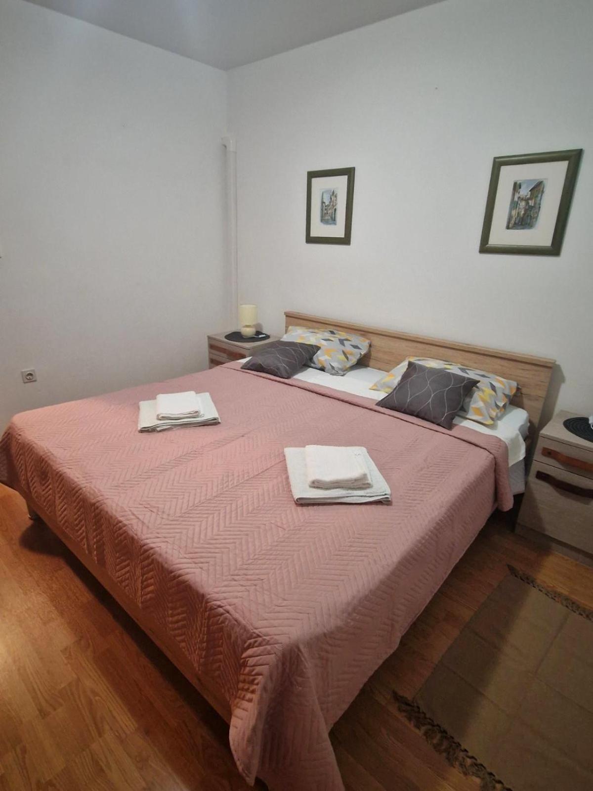 Seka Apartment